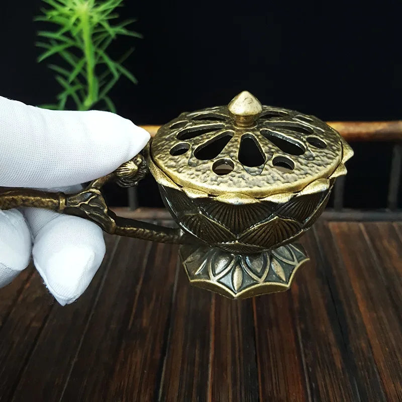 Lotus Flower Incense Burner With Handle Retro Copper Lotus Hollow Out Incense Stick Burner Brass Small Metal Craft Home Decor